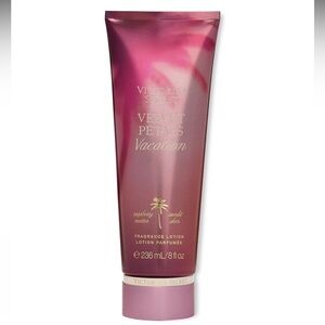 NWT Victoria's Secret Velvet Petals Vacation Scented Lotion